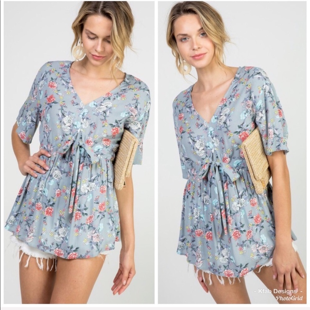 ā¤ļøLAST 1! Floral V Neck Front Tie Top! - Picture 5 of 8